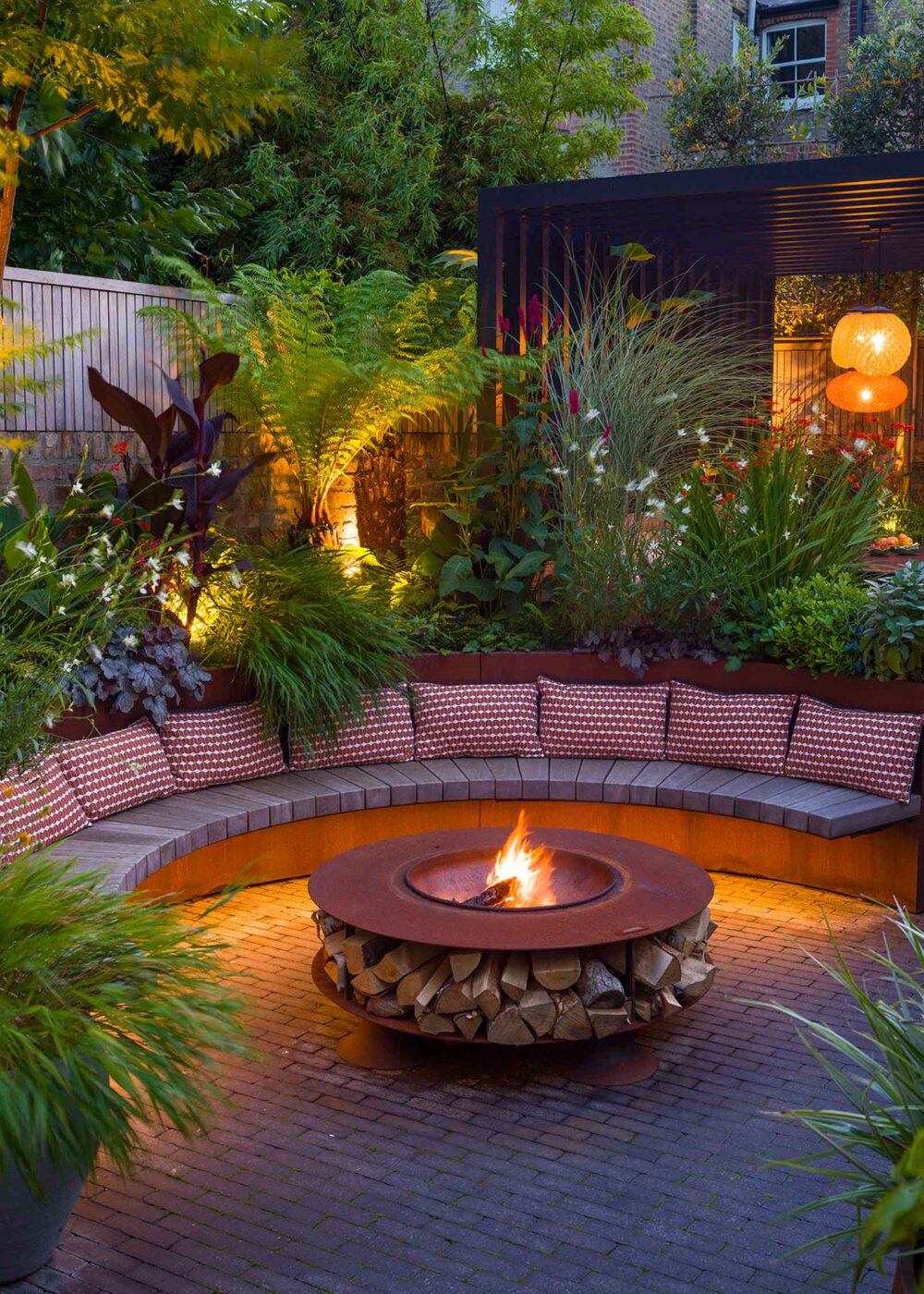 FAQ: Choosing the Perfect Outdoor Fire.